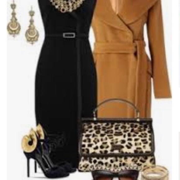 YSL Tribute Two Platform Heels - Picture 2 of 11